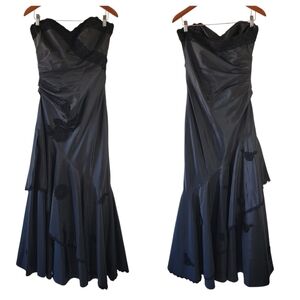 Jovani NY Black Tiered Starpless Evening Gown Sz 8 Floral Appliquet Glam Gala